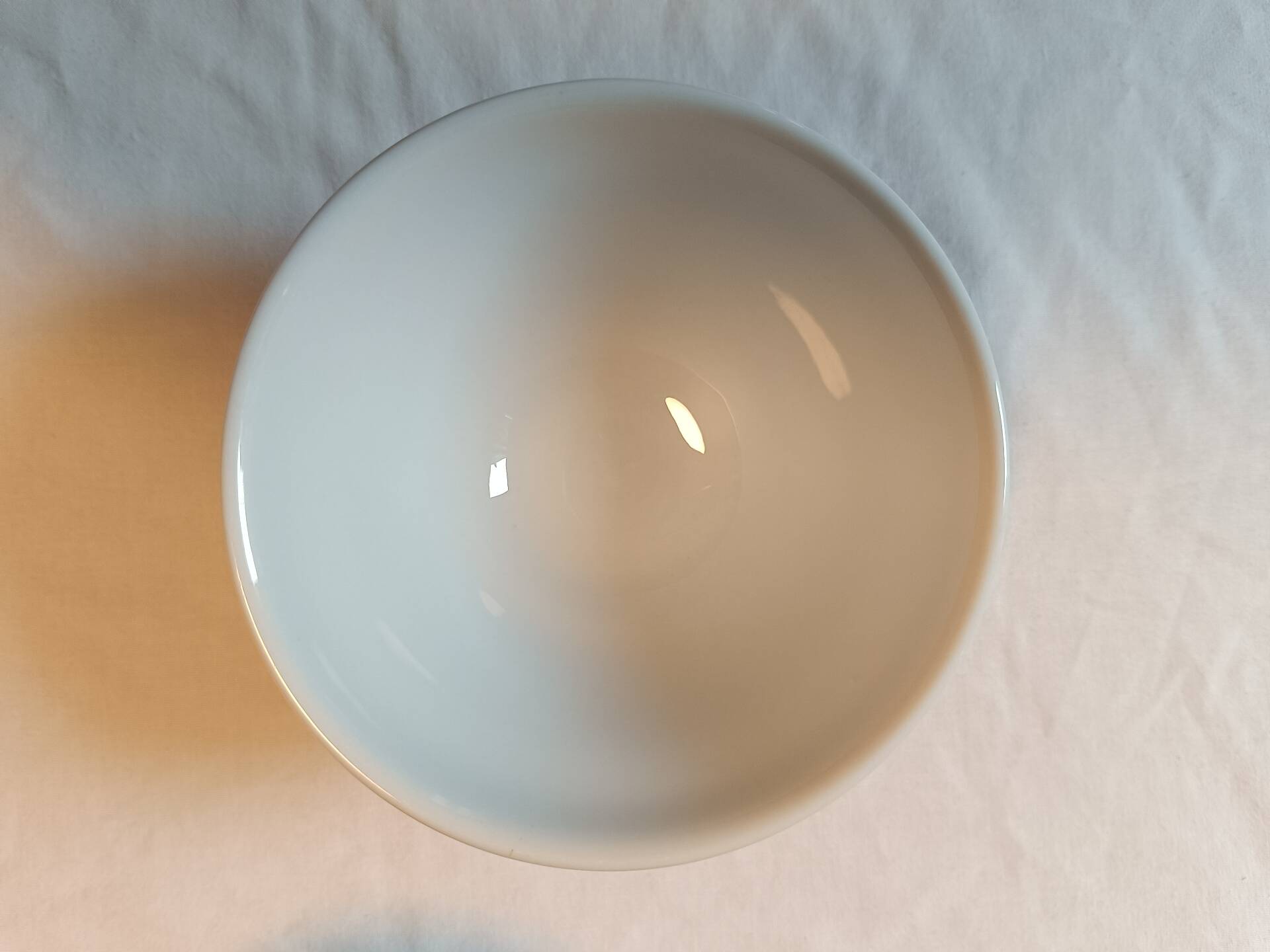 2 Basque Essor porcelain bowls
