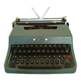Olivetti Lettera 32 typewriter