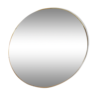 Round mirror