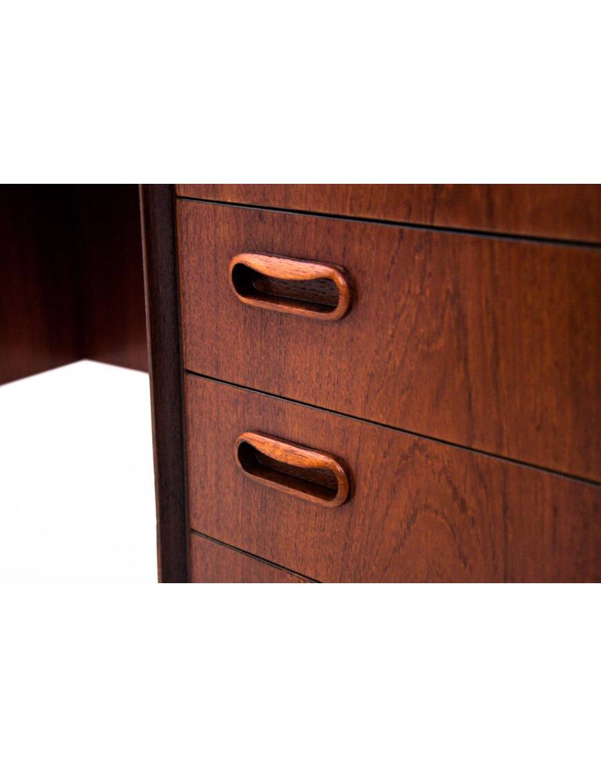 Teak Desk, designed by Svend Aage Madsen for H.P. Hansen, Denmark, 1960s