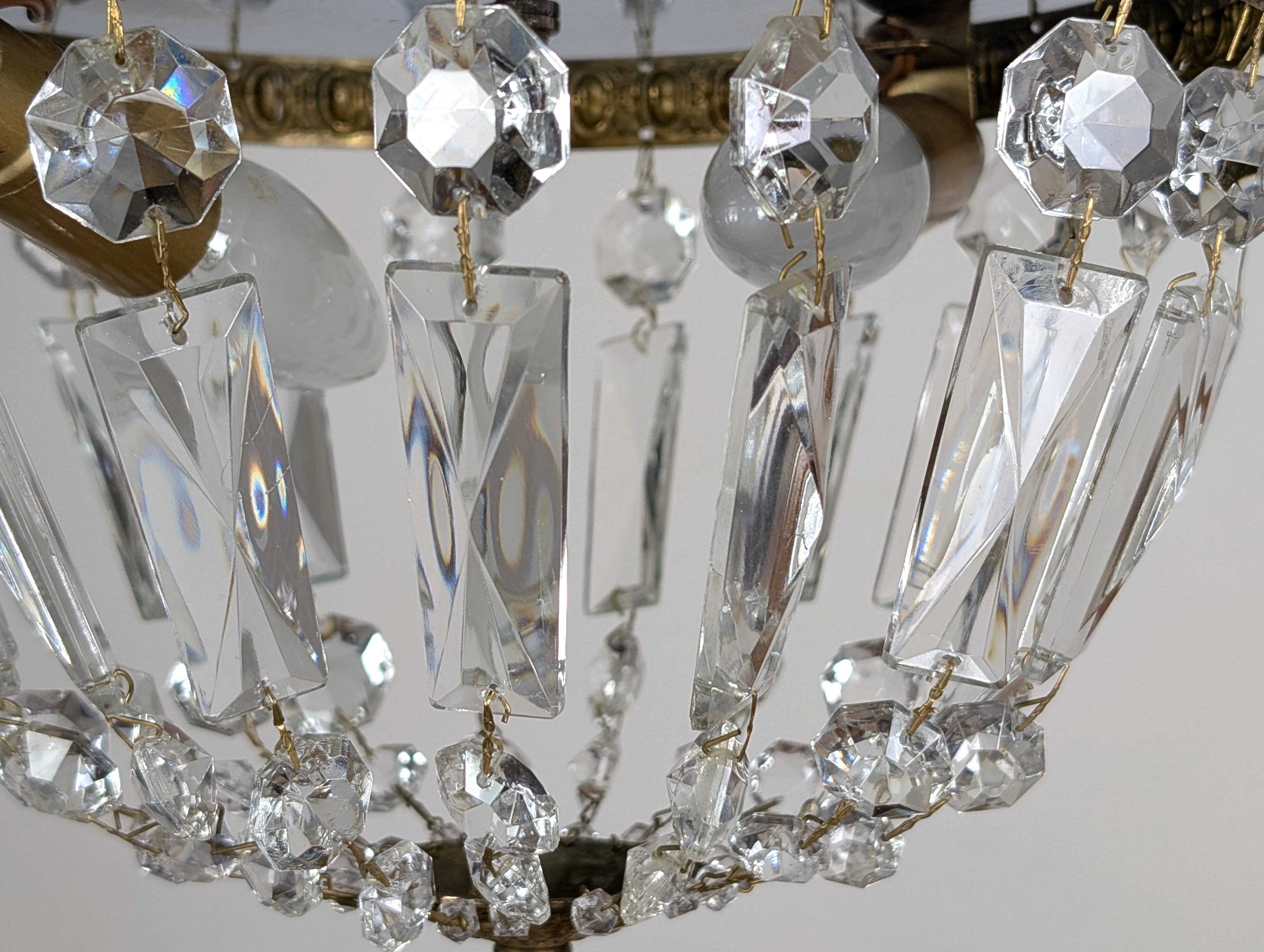 Ceiling light with tassels