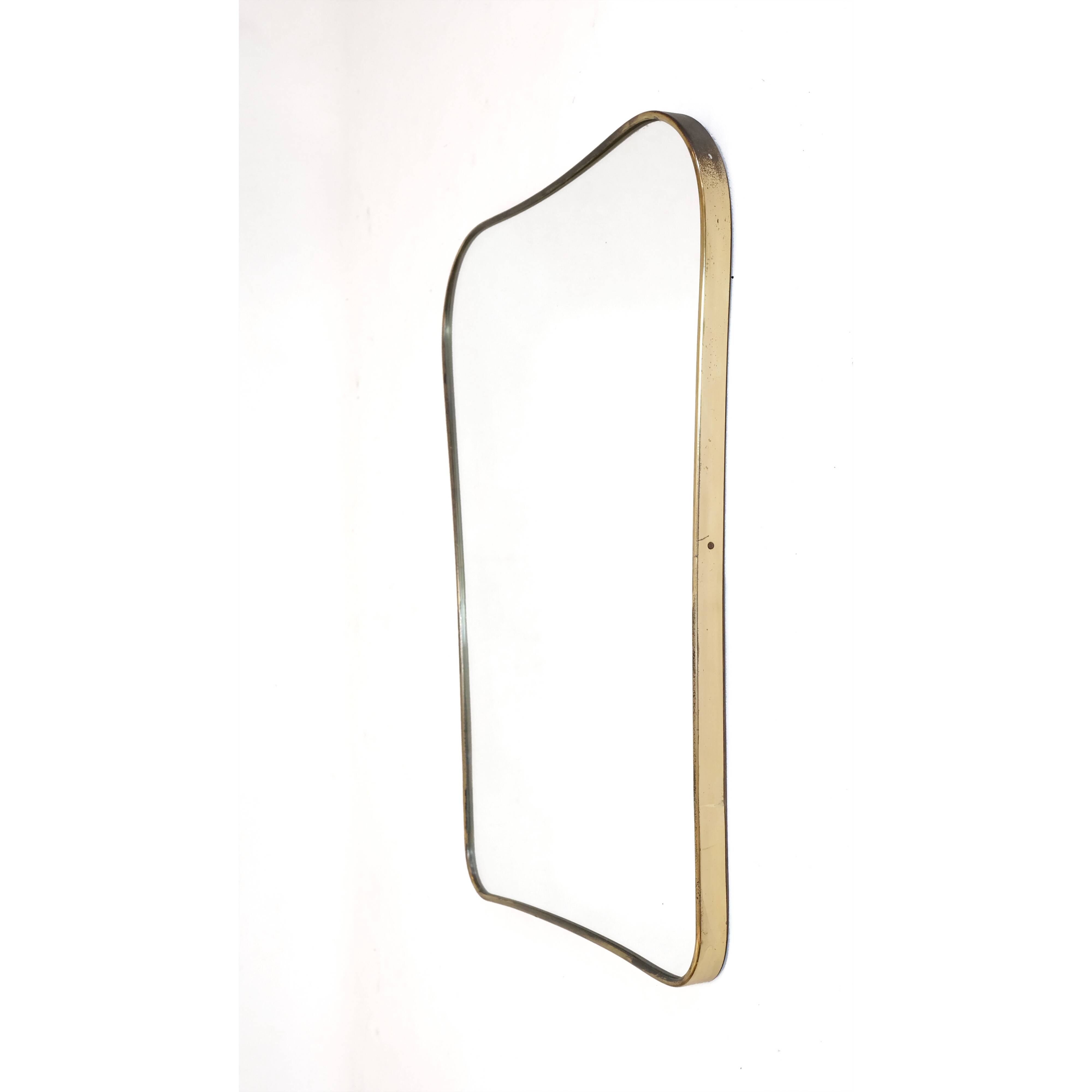 Large Italian mirror from the 1950s, 71x55 cm.