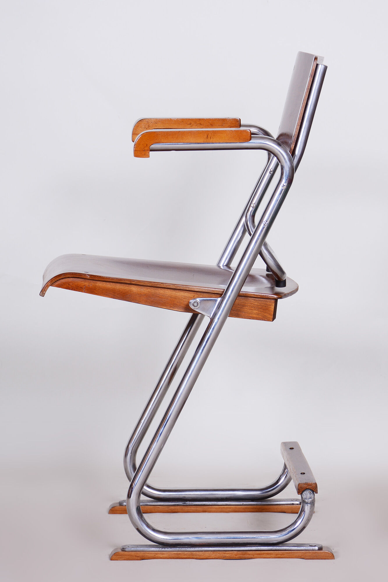 Restored bauhaus folding chair, beech plywood, revived polish, czechia, 1930s