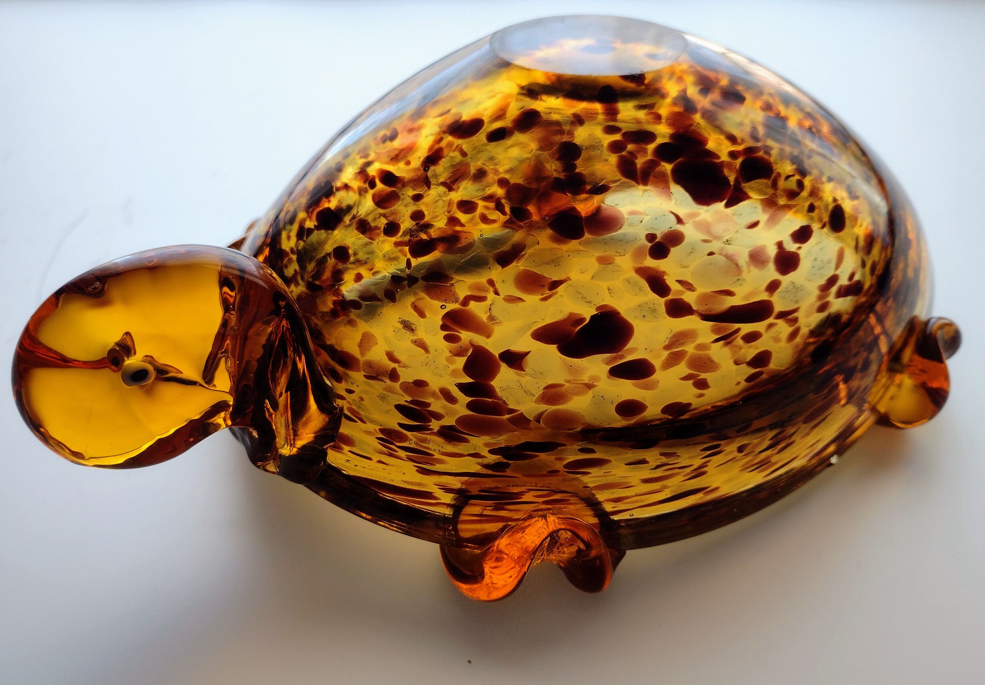 Murano speckled glass tortoise ashtray decoration