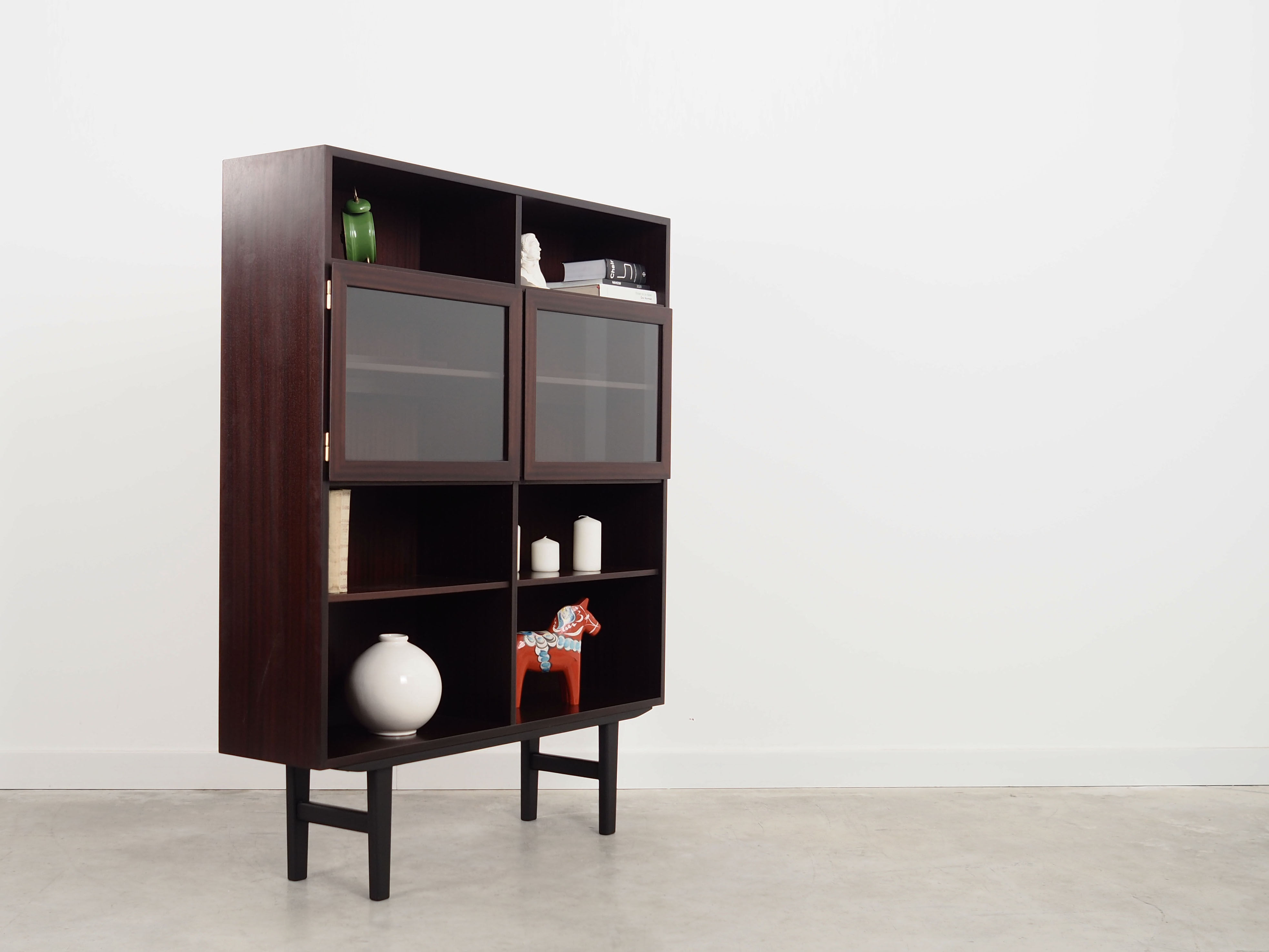 Bibliothèque en acajou, design danois, années 1970, fabriquée par Omann Jun