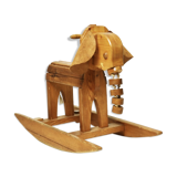 Éléphant à bascule