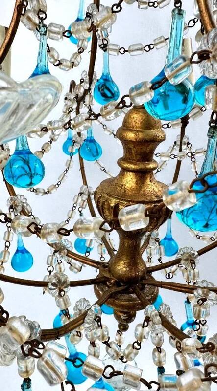 Italian chandelier with blue beads and gilded wood