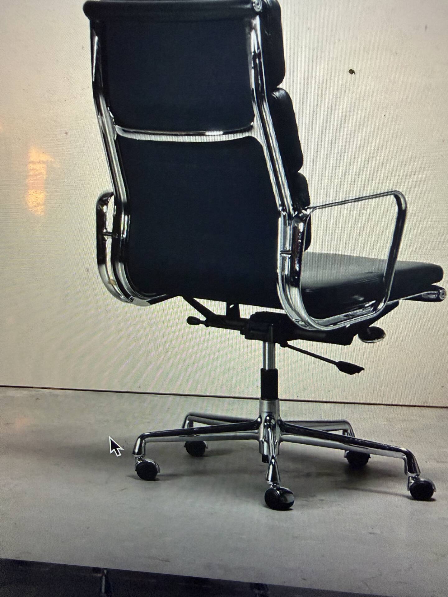 EA 219 soft pad Charles and Ray Eames