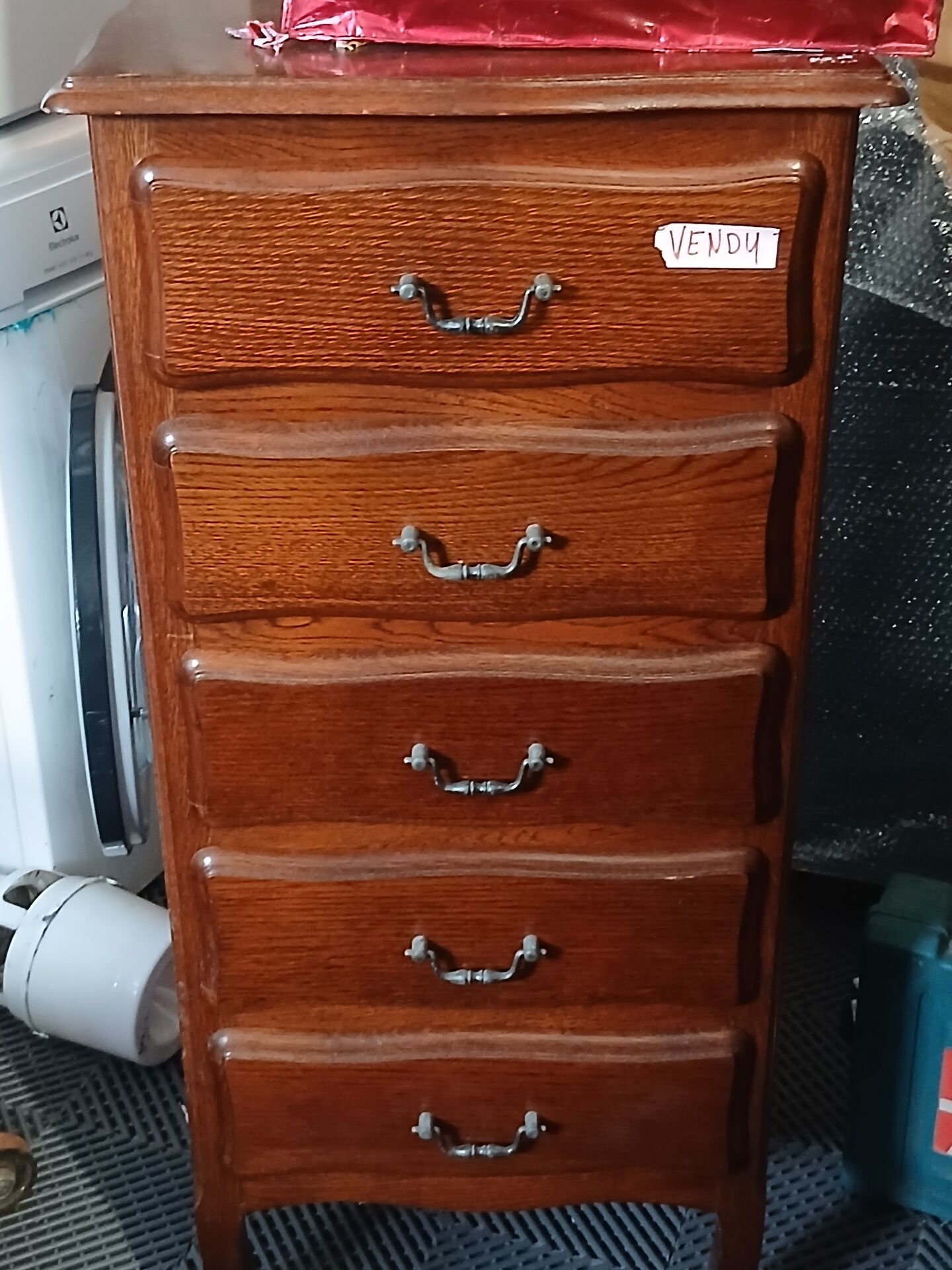 Chiffonnier