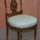 Paire de Chaises d'Appoint Sculptées en Bois Doré