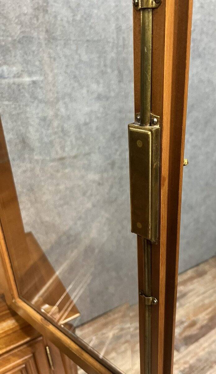 magnificent Art Deco period bookcase in light walnut circa 1930-1940