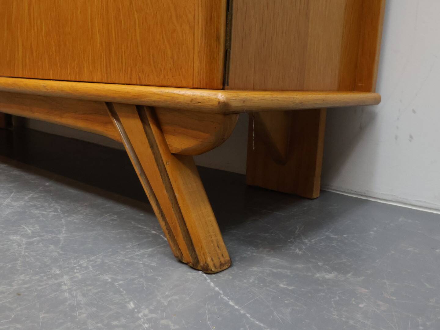 Vintage kaptafel met drieluik spiegel eiken