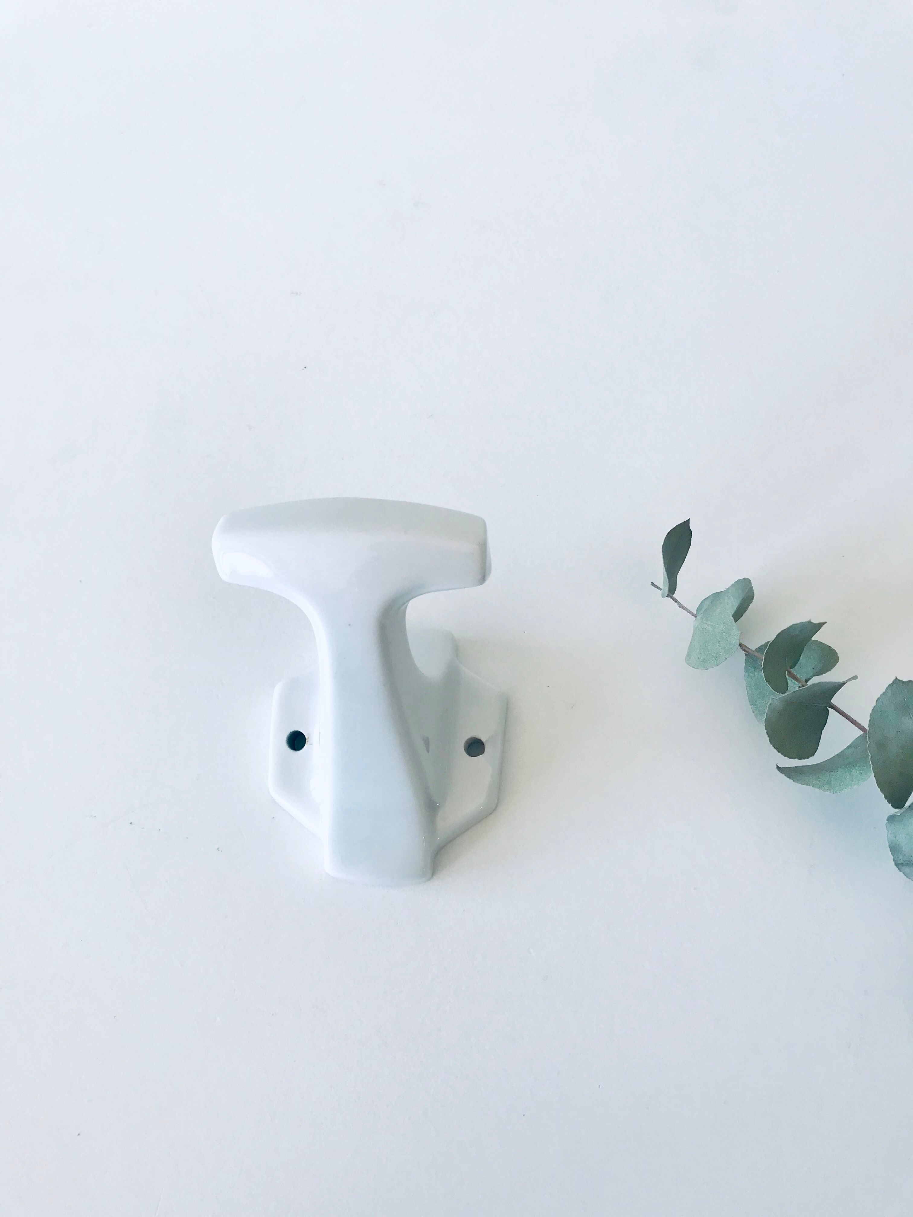 Antique porcelain pattery