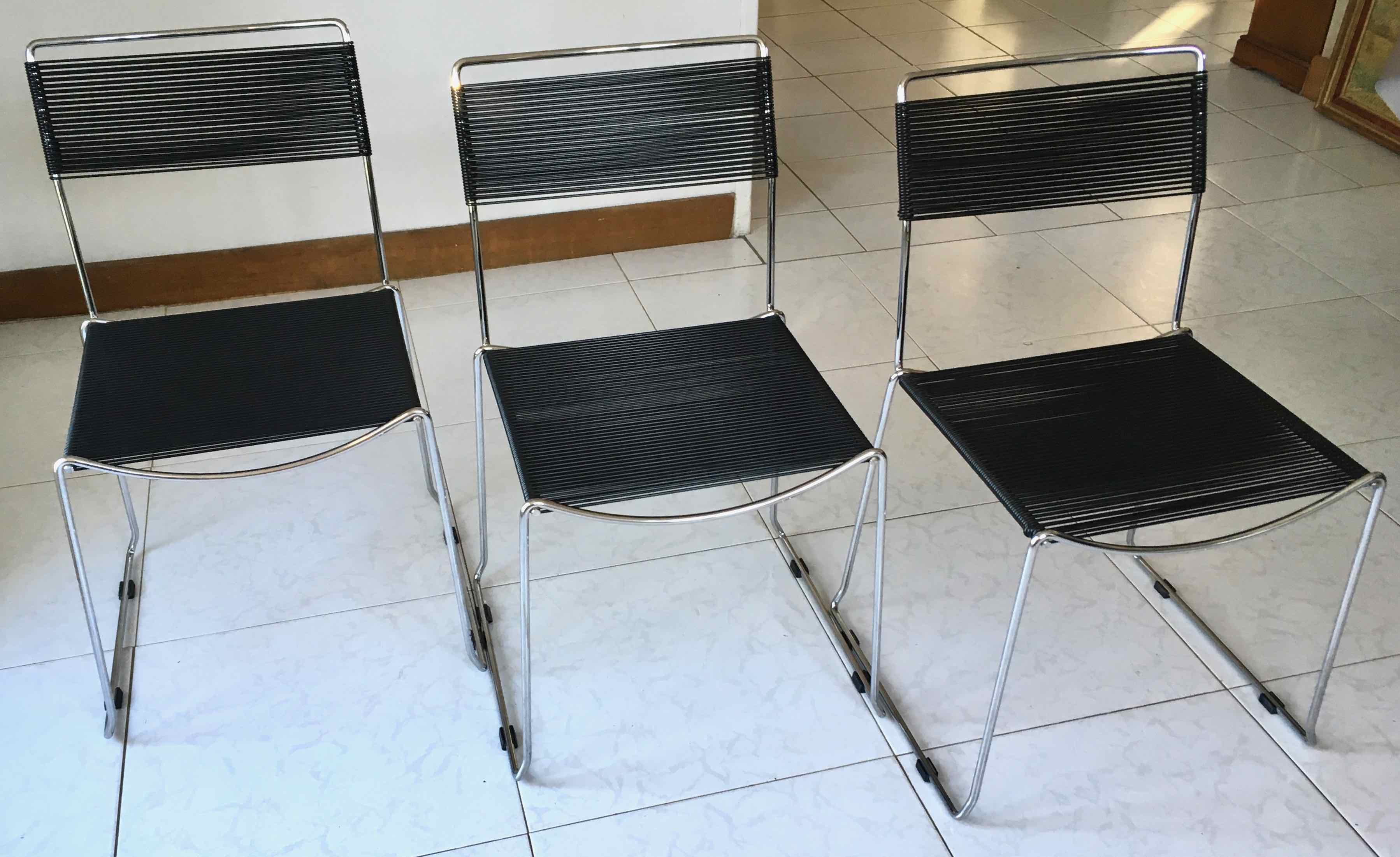 Chrome and scoubidou chairs