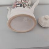 Japanese décor teapot