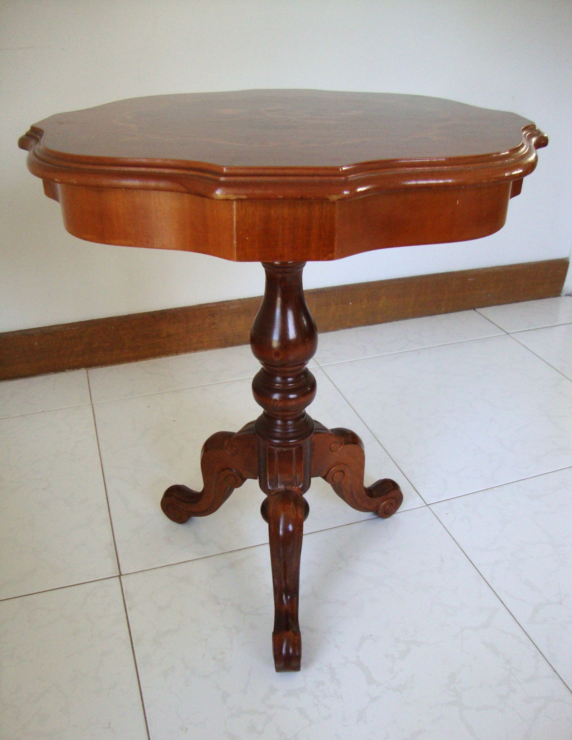 Guerin in cherry and marquetry