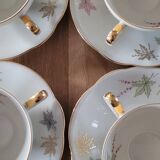 4 cups and saucers made of fine porcelain from Bavaria.