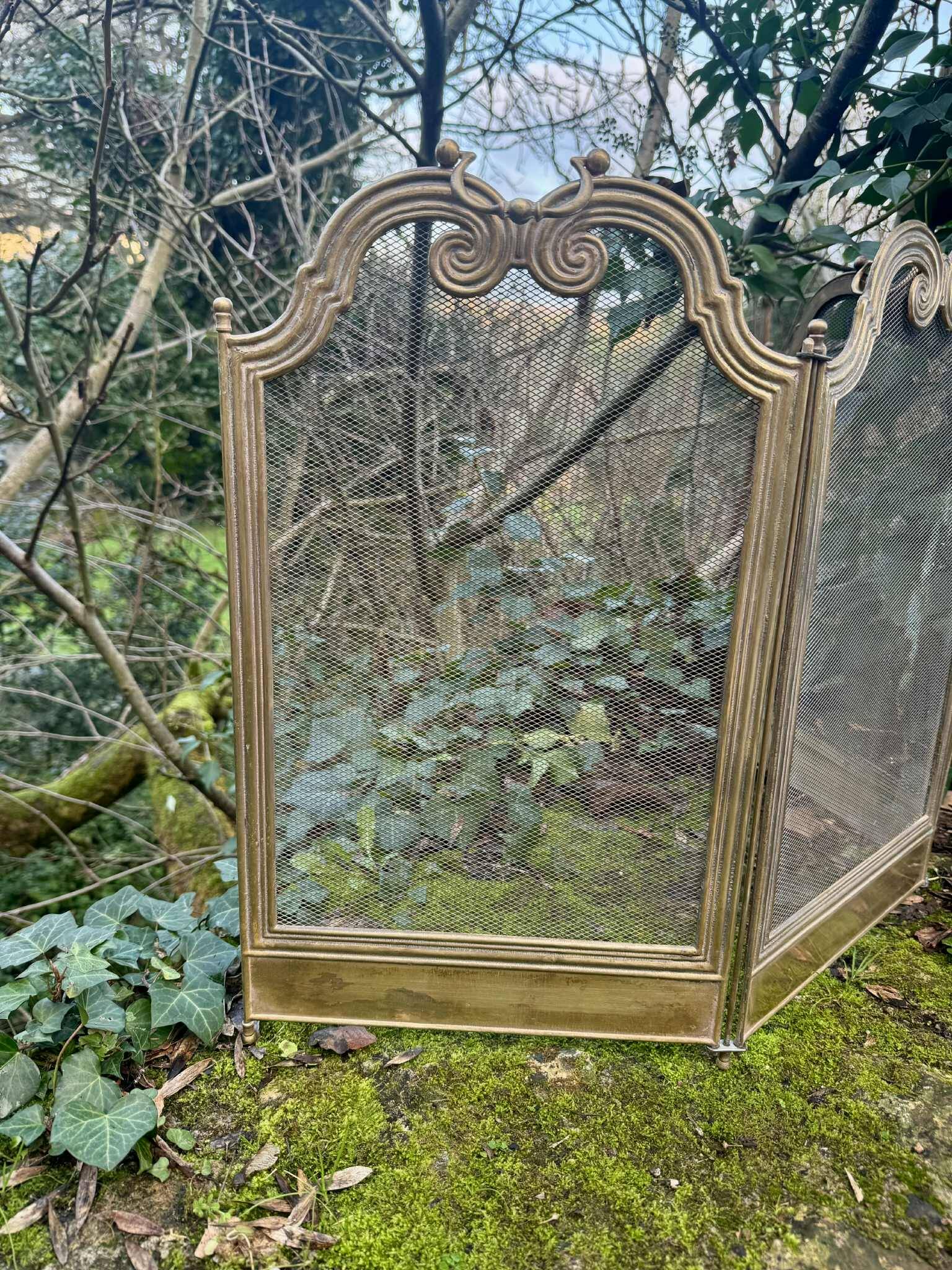 Antique brass fireplace screen