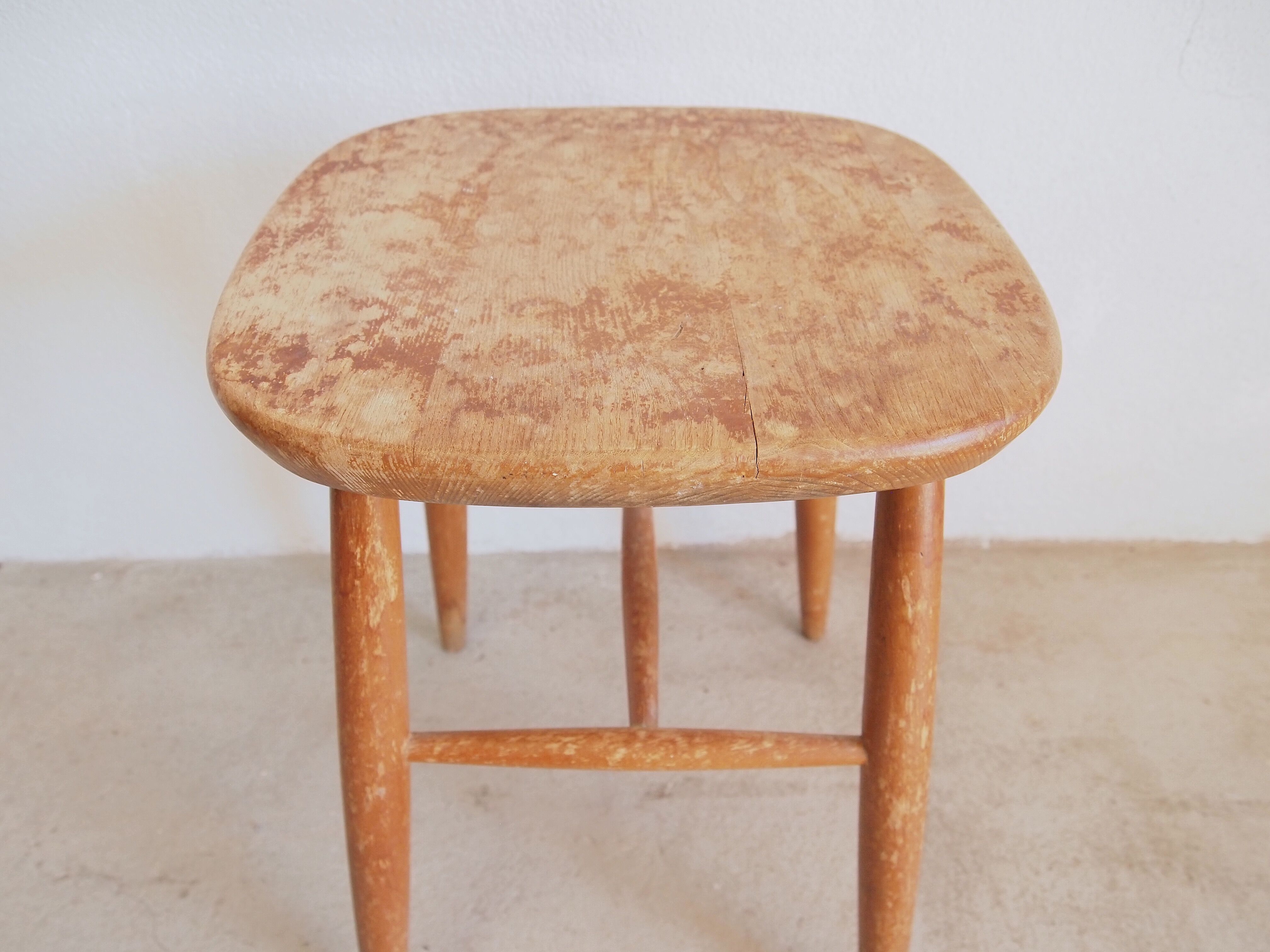 Wooden tabouret