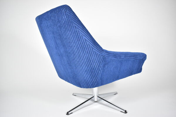 Fauteuil vintage en velours côtelé, République démocratique allemande, DDR, années 1960, bleu, chrome