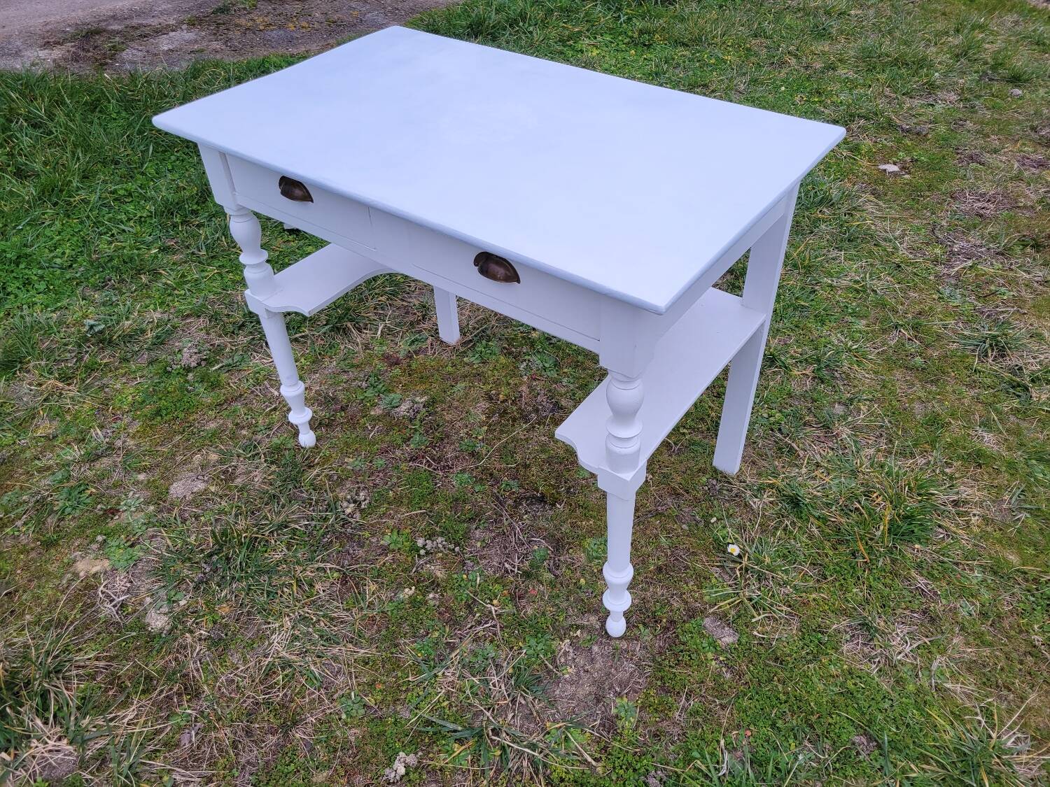 Dressing table or console