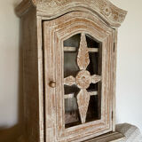 Cupboard in cerused wood