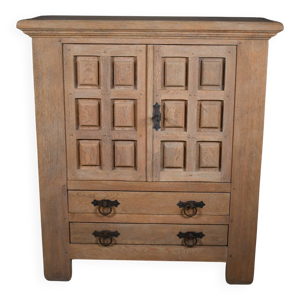 Buffet milieu siècle