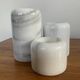 Trio de bougeoirs rouleaux vintage en marbre blanc
