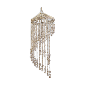 Balinese hanging lamp in curly shells