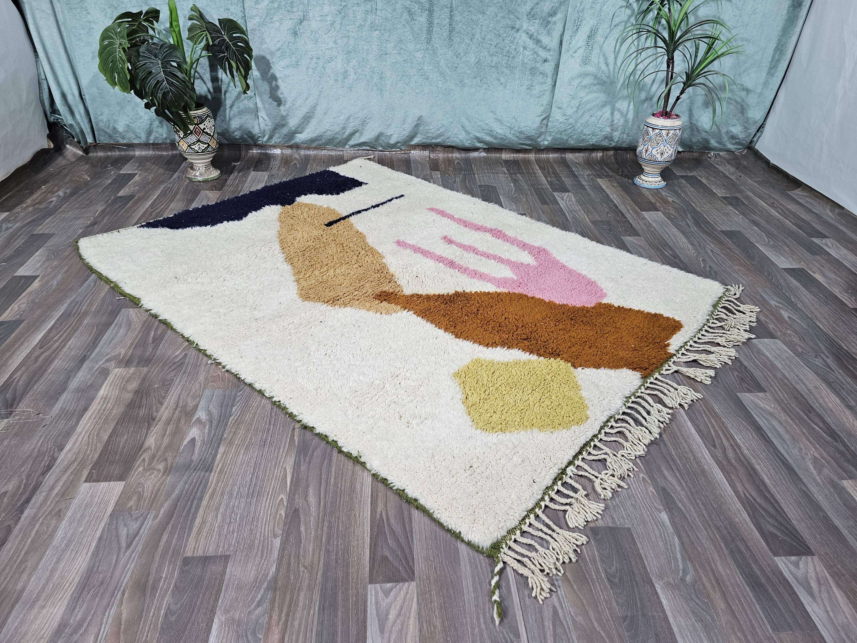 Traditional Berber rug 3x2 m