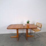 Teakhouten uitschuifbare eettafel