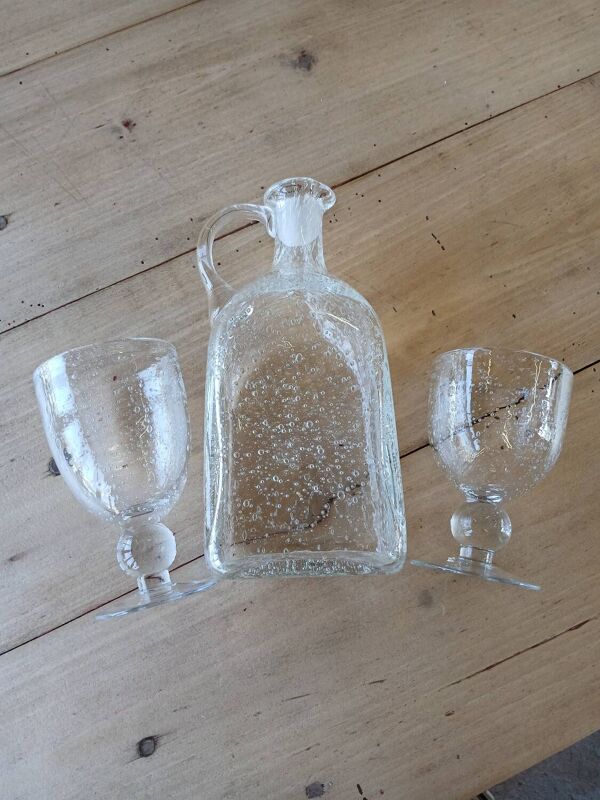 Pot en verre ancien soufflé bulle ambré