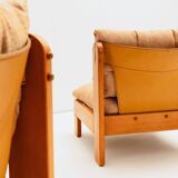Low armchair in pine wood with bronze fabric