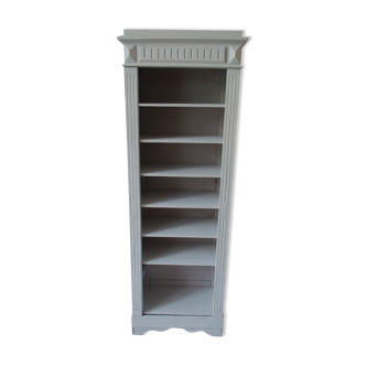Vintage bookcase patinated pearl gray, with 6 shelves