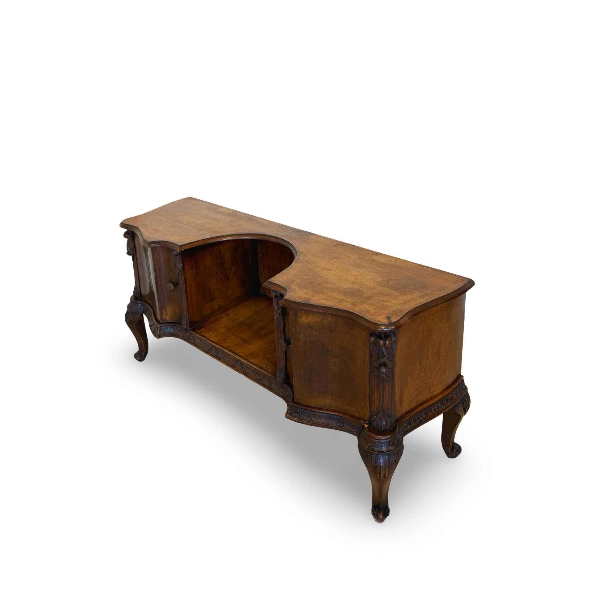 Italian console/petinus from the 1930s.
