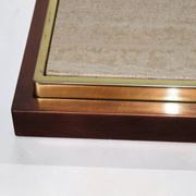 Console minimaliste en travertin et métal patiné — années 70