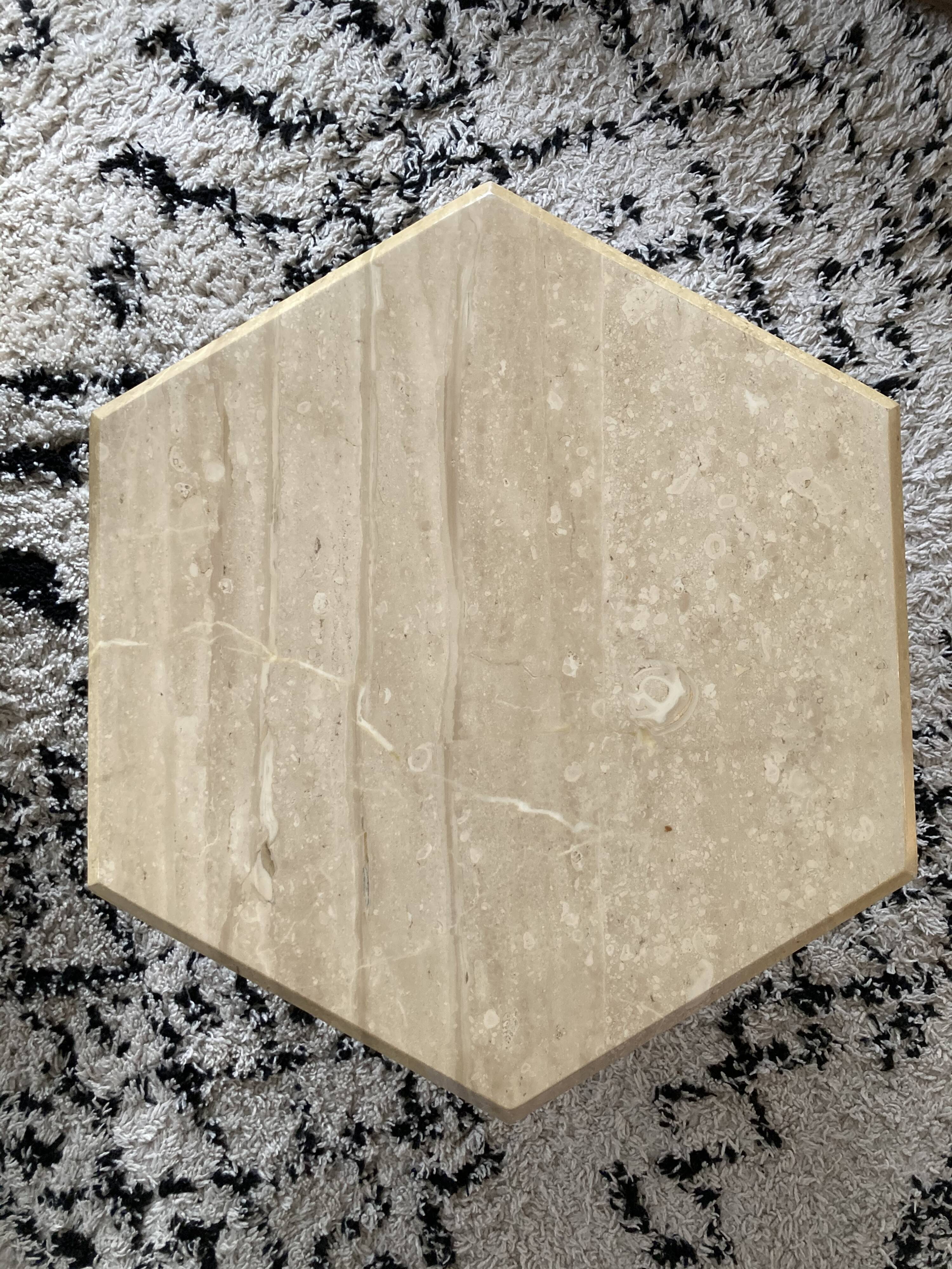 Set of 3 hexagonal coffee tables in 70s travertine