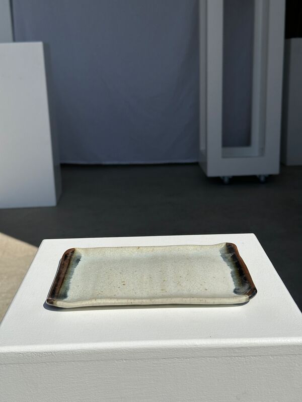 Trio de petits plats de service rectangulaires blanc et noir en céramique indonésienne 21x16