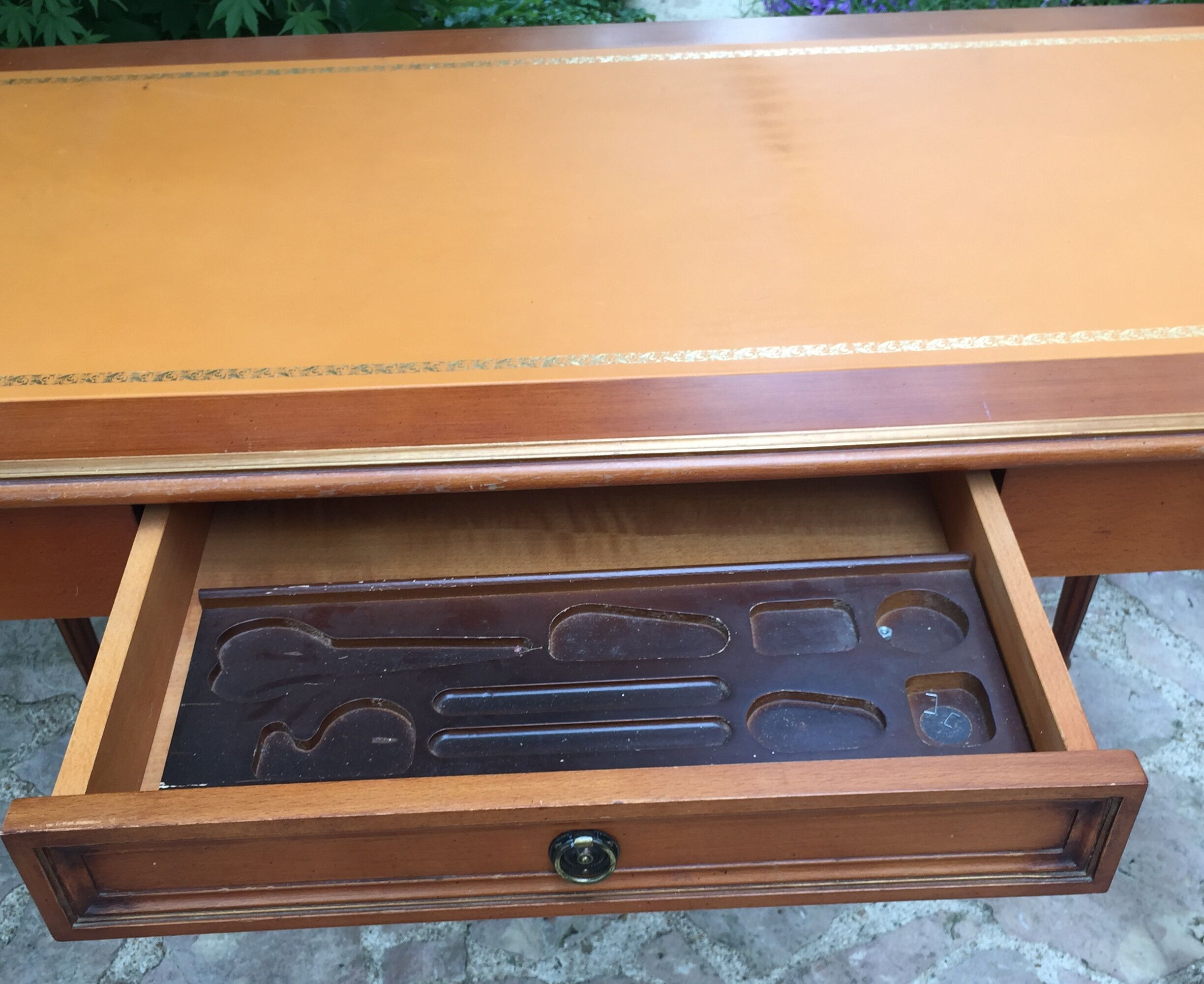 Wooden leather top desk
