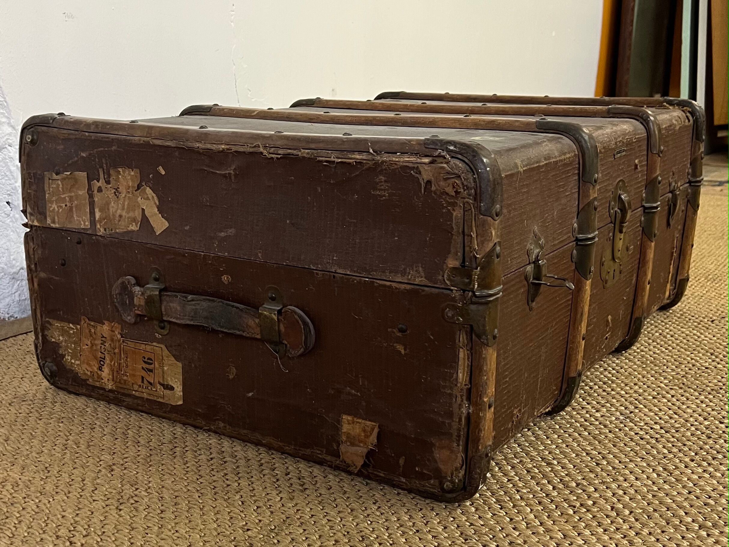 Vintage trunk in wood and leather, St Hubert Paris