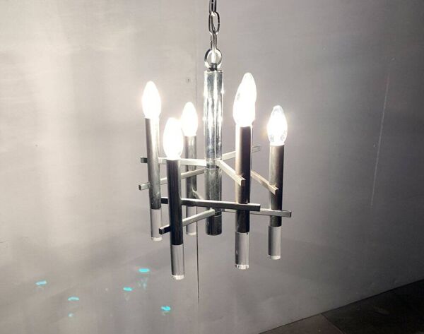 Lustre italien en chrome et acrylique de l'époque space age du milieu du siècle par Gaetano Sciolari, années 1960