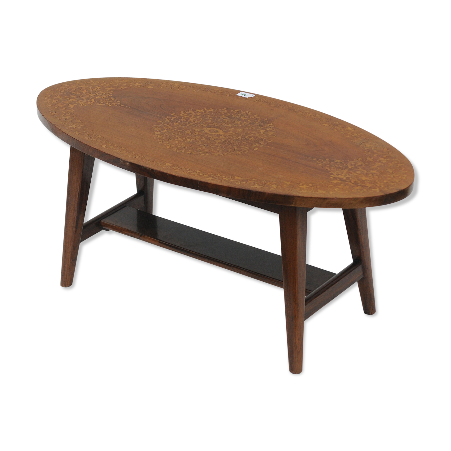 Oval coffee table