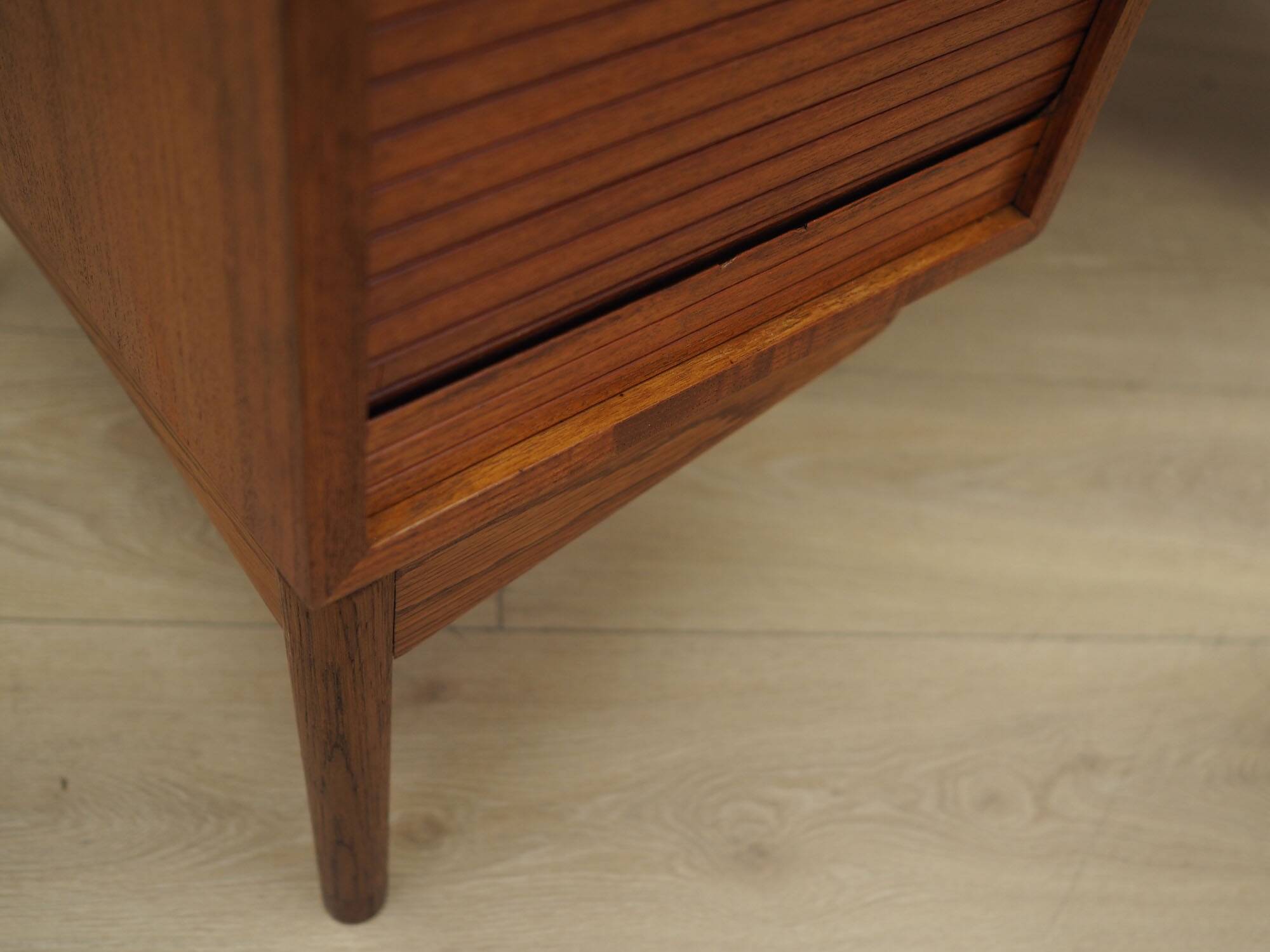 Oak desk, Danish design, 1960s, production: Denmark