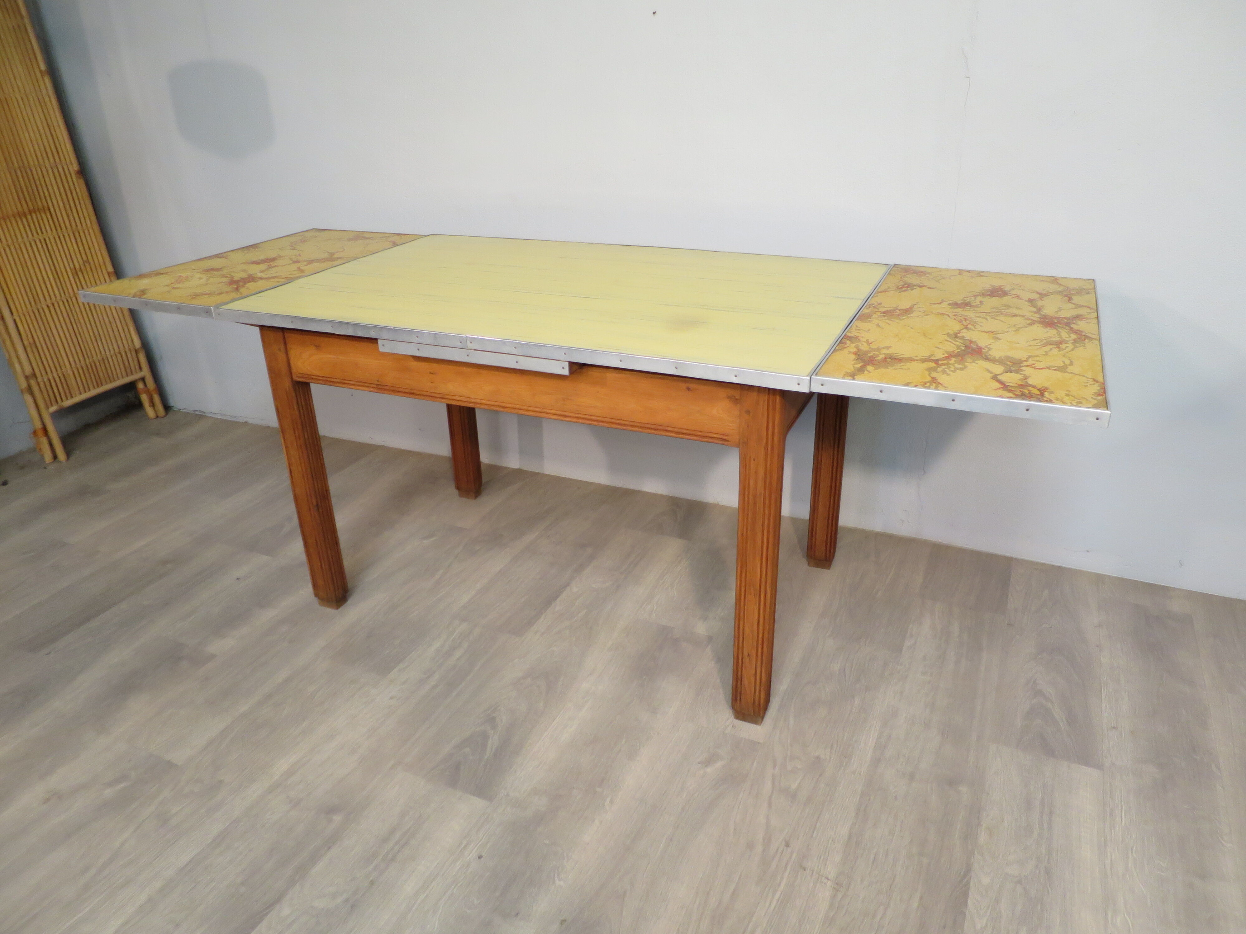 Table 60s in solid oak