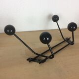 Double black metal peg, balls