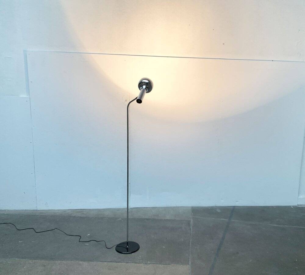 Mid-century minimalist floor lamp by the SLZ team for Swisslamps International, 1960s.