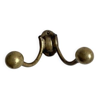 Antique double coat hook in solid brass