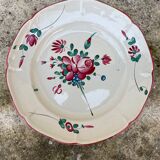 Assiette ancienne à motif floral, rose