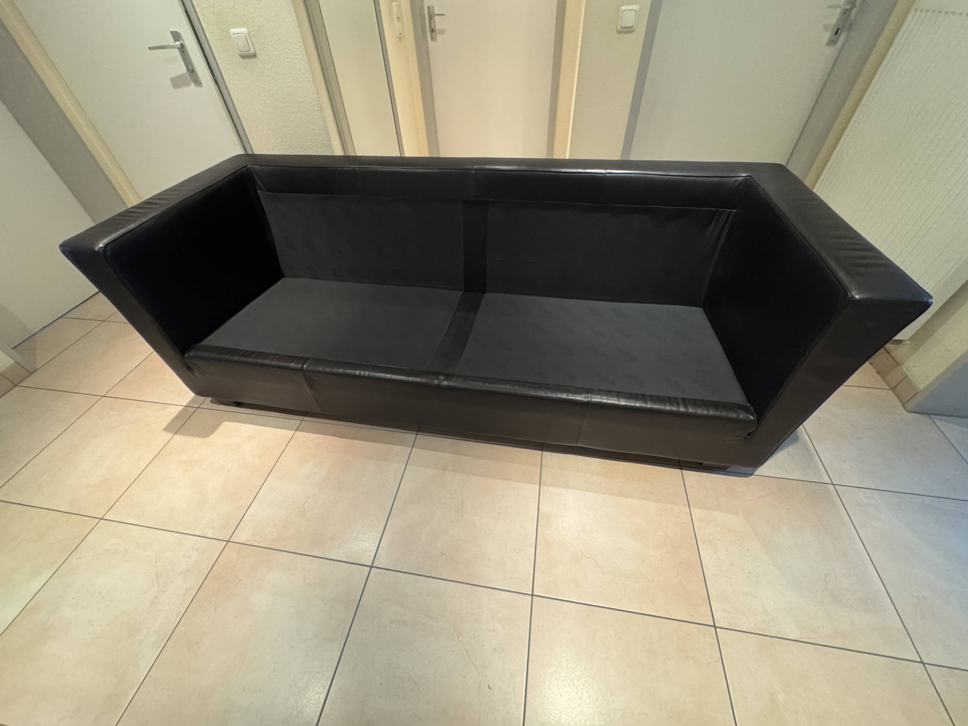 Black leather sofa by Sede – Design by Andrée Putman – 1990s