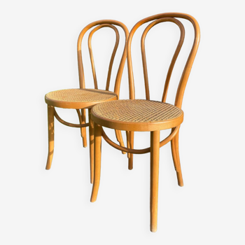 Paire de chaises bistrot bois clair